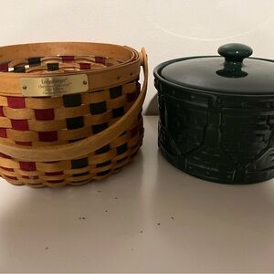 2003 Longaberger Christmas Basket and Green Drum Crock with Lid